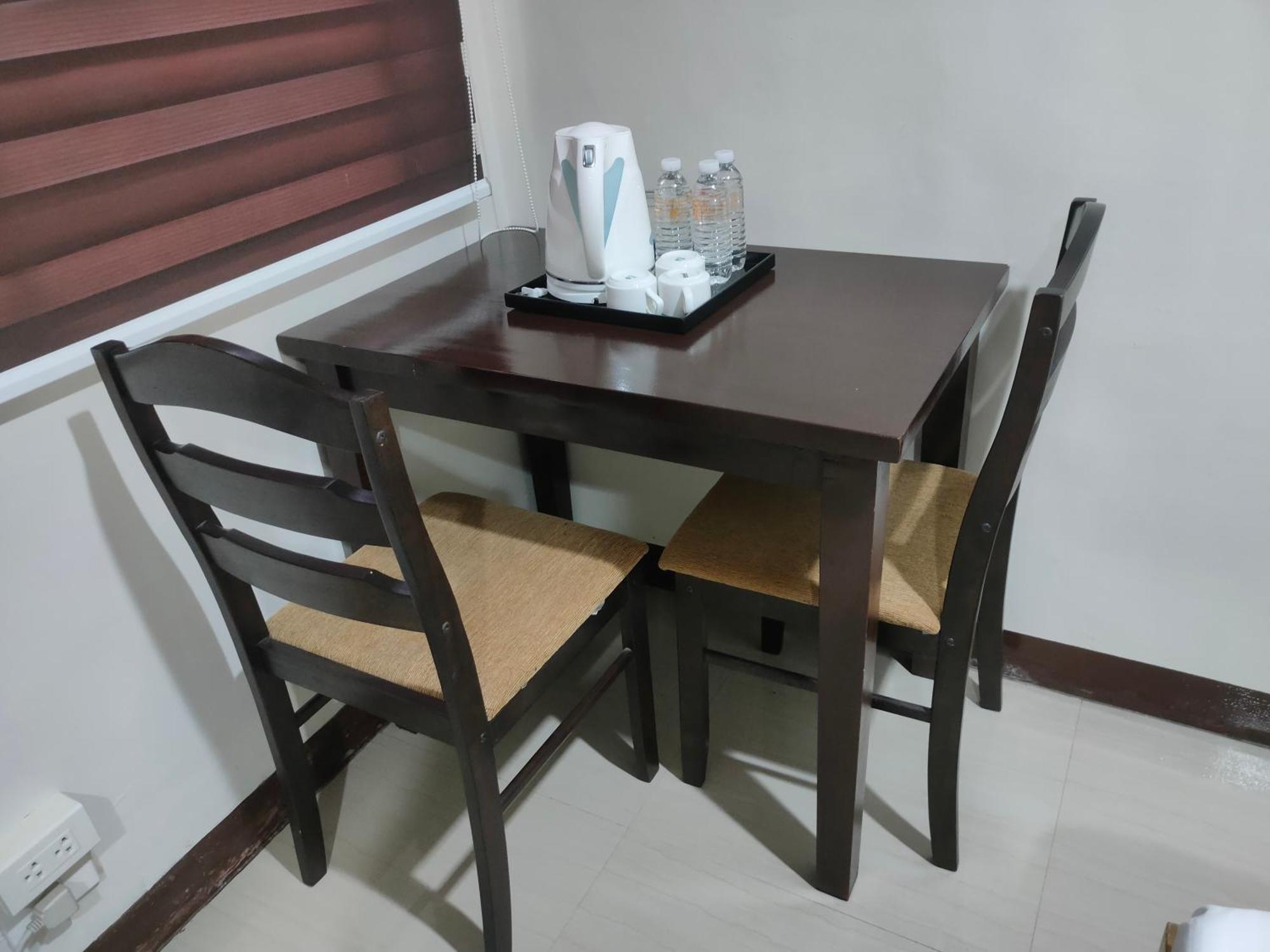 Dulli Transient House Appartement Lipa City Buitenkant foto